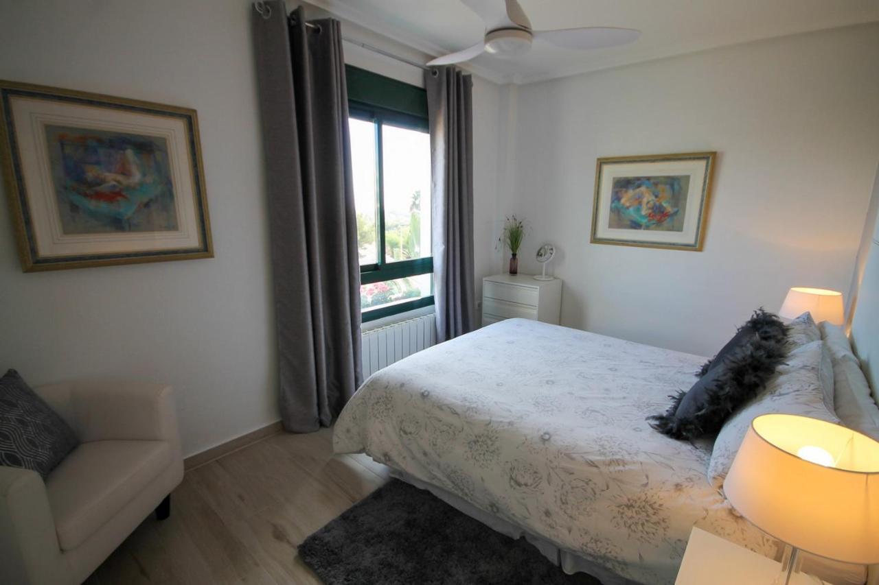 Luxury 2 Bed, 2 Bath Apartment With Sea View, Central Heating And New Bathrooms. Dehesa de Campoamor  외부 사진